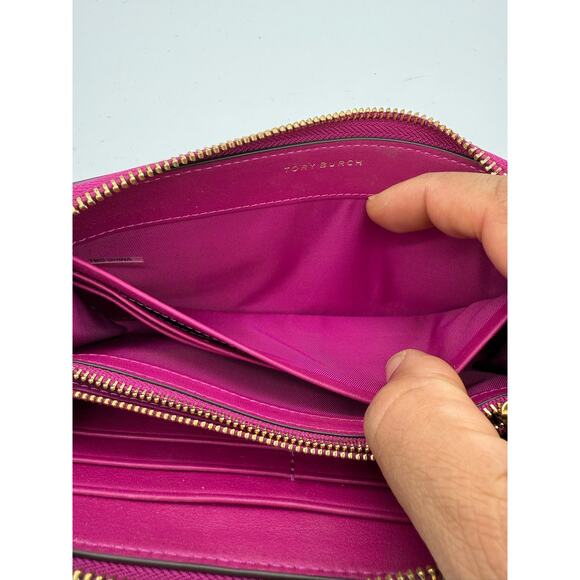 RETAIL $229 Tory Burch Charlie Zip Continental Wallet*PARTY FUSCHIA*EUC - Picture 6 of 12